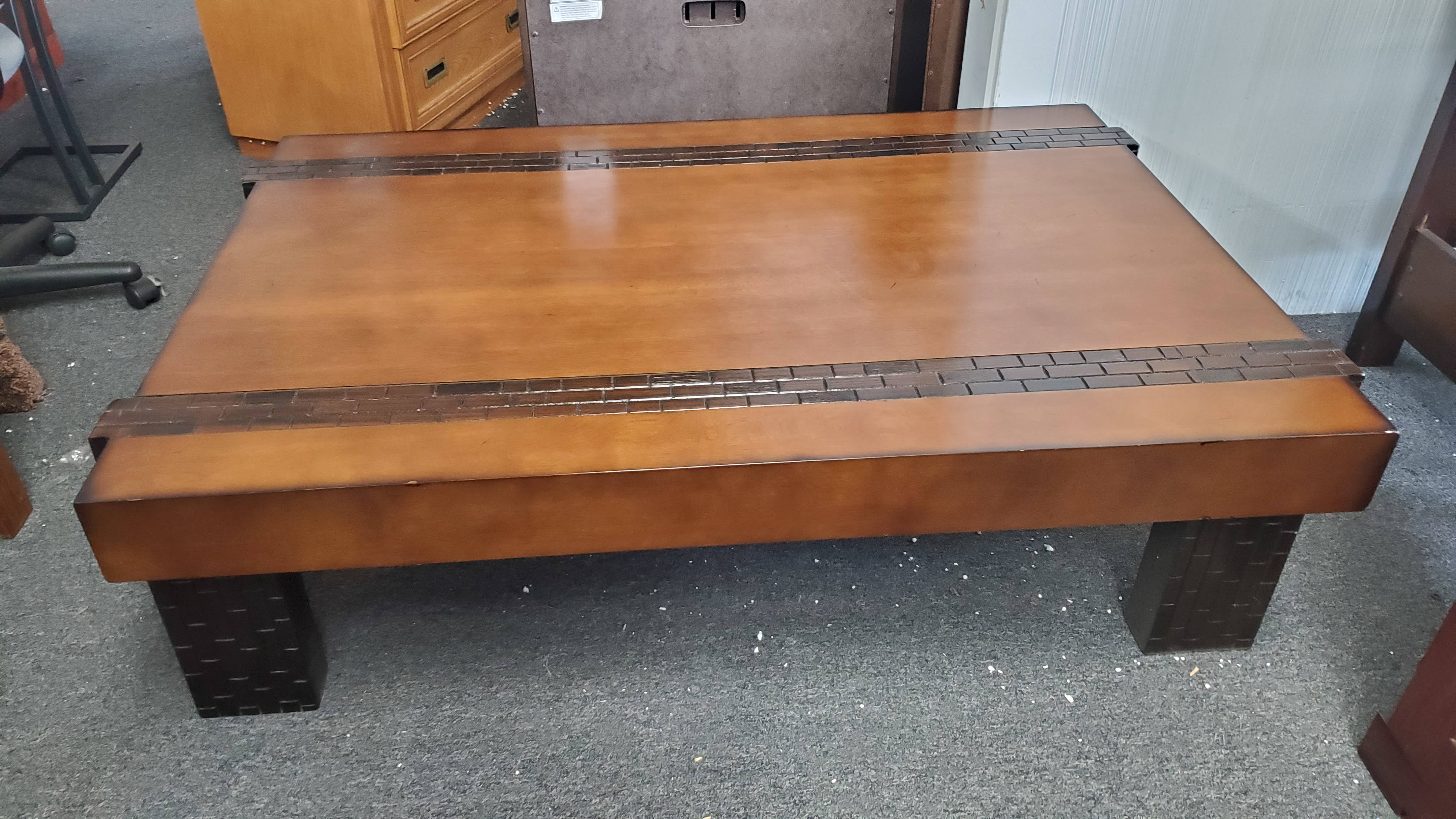 Wood cocktail table